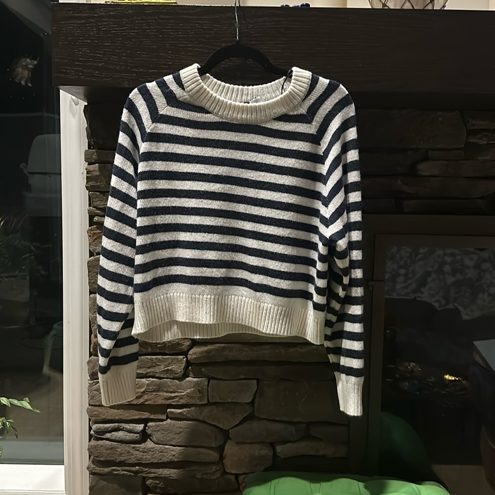 Stripped sweater!